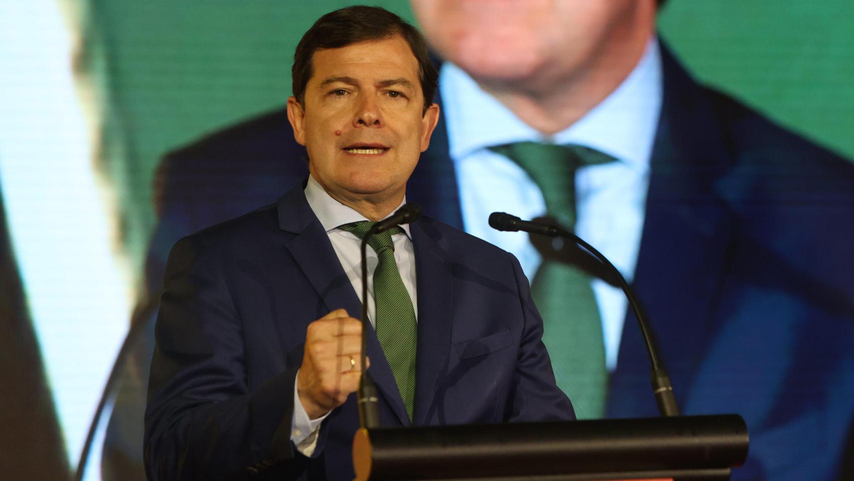 Mañueco anuncia 15 millones para proteger al campo: “es la mayor inversión en seguros agrarios de nuestra historia”