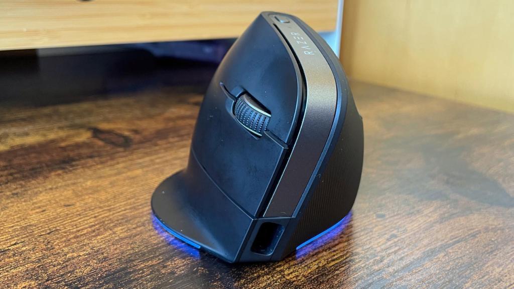 El Razer Pro Click V2 Vertical Edition.