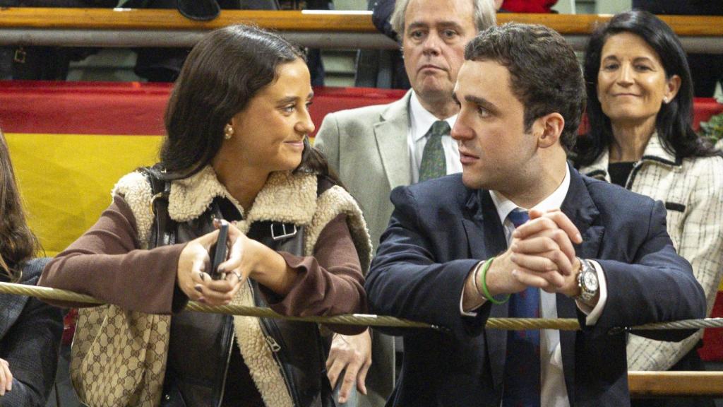 Froilán, con su hermana Victoria Federica, en el buey de Las Ventas, en diciembre de 2024.