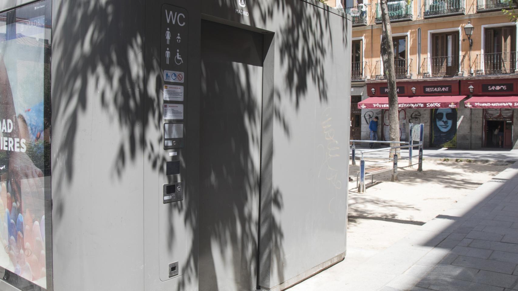 El pleno municipal de toledo rechaza instalar una red de aseos públicos en la capital
