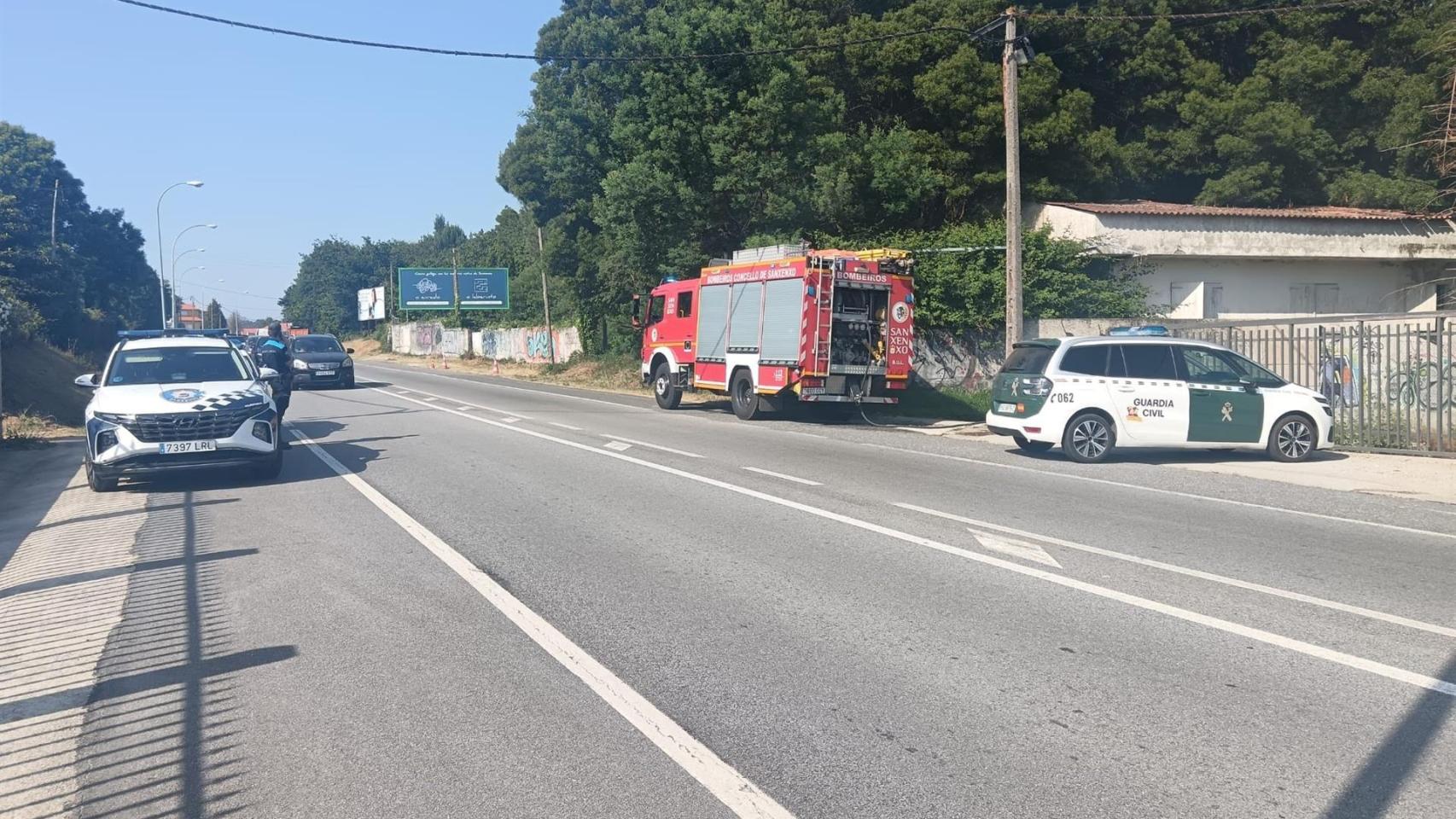 Arde una casa abandonada en Sanxenxo (Pontevedra)