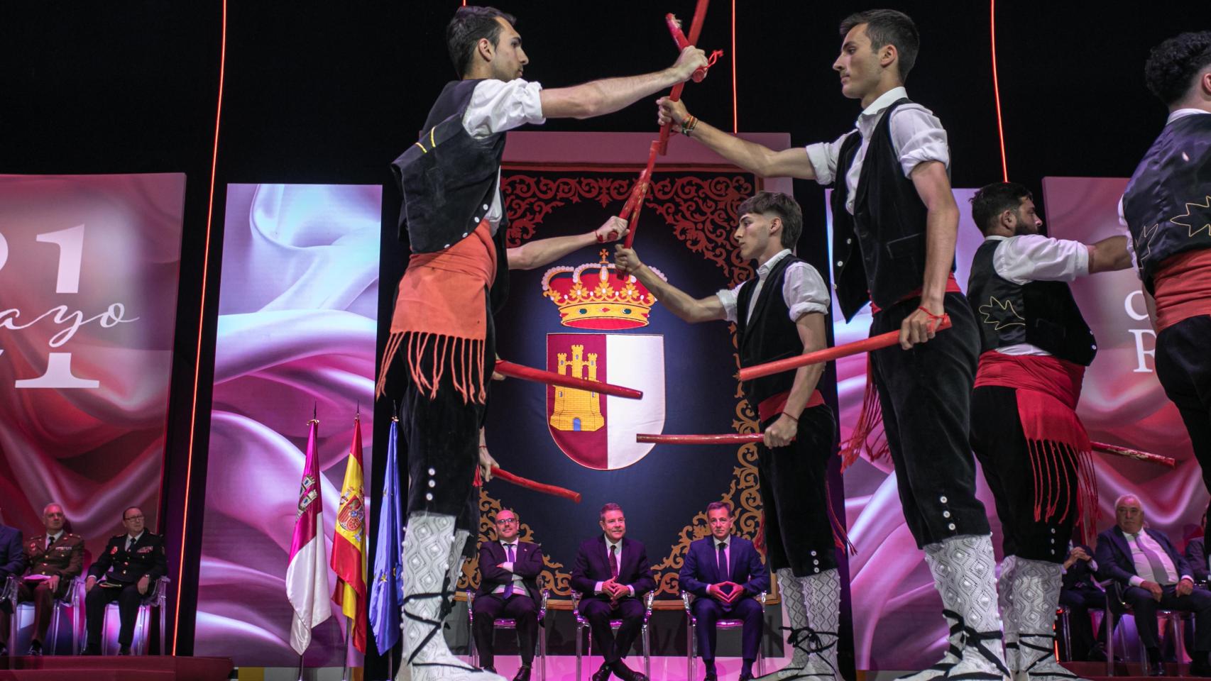 Las mejores imágenes del acto institucional del Día de Castilla-La Mancha celebrado en Albacete