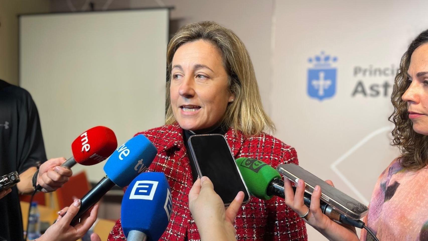 Dimite la consejera asturiana de Educación tras la multitudinaria manifestación del profesorado del domingo