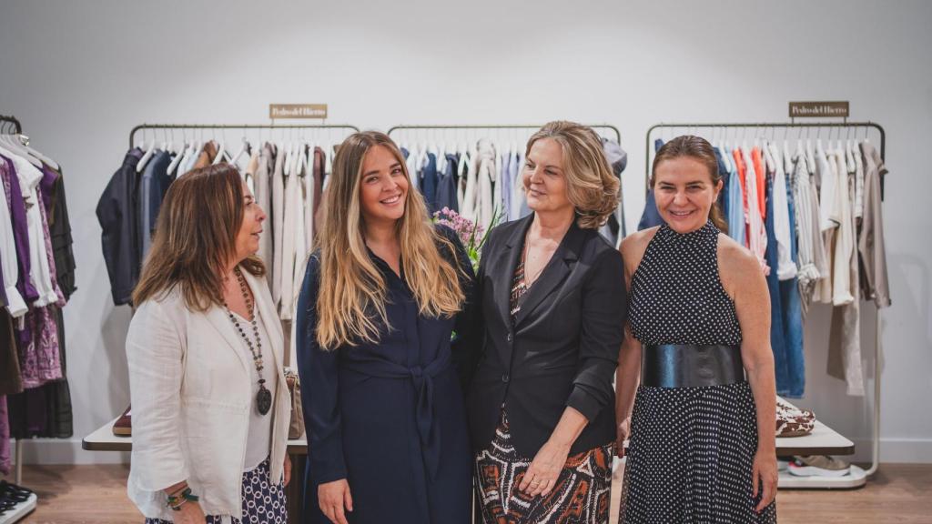 María Luisa Rodríguez, Jessica López de Mateo, Pilar Mateo y Esther Cuesta, durante el evento.