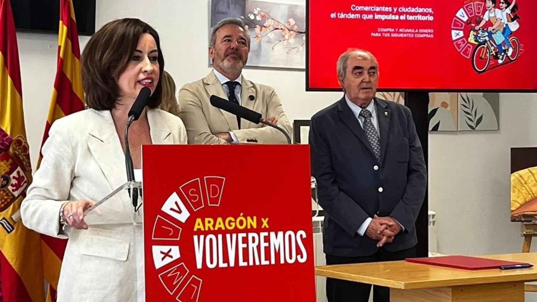 Nueva polémica con el psoe: el pp pide explicaciones a ladrero por llevar personal de la dpz a un acto como alcaldesa de ejea