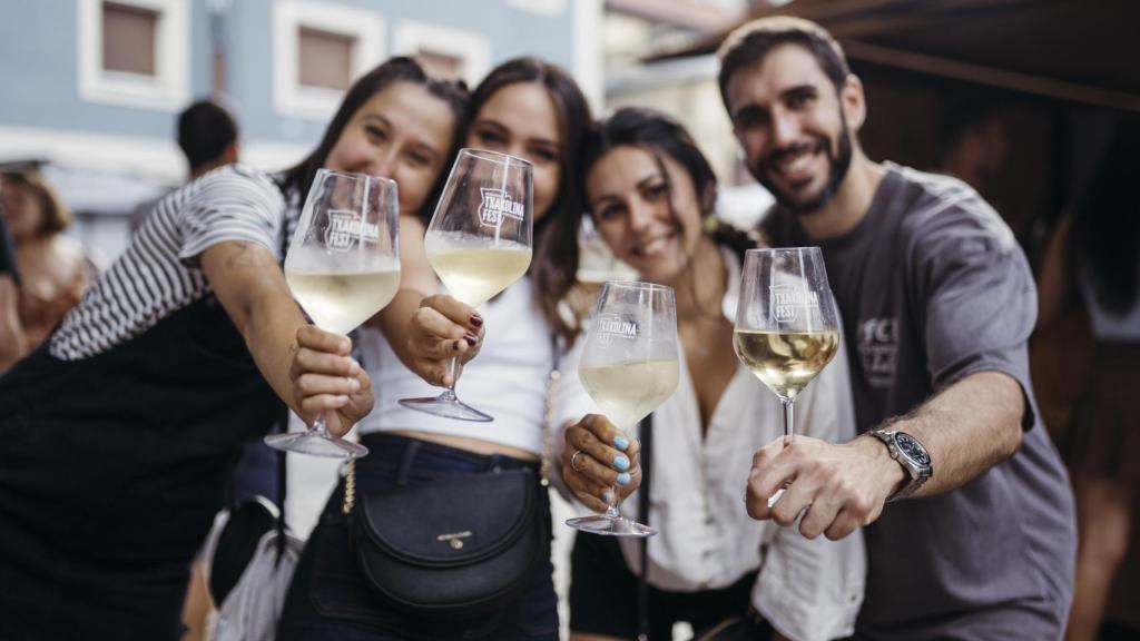 ¡Aupa txakoli!