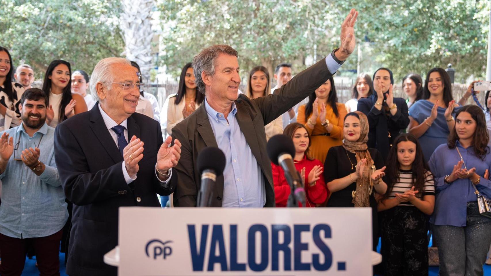 Feijóo califica de  vertedero televisado, cutre y sórdido  el  show  de Leire Díez:  Al PSOE le devora la degradación 