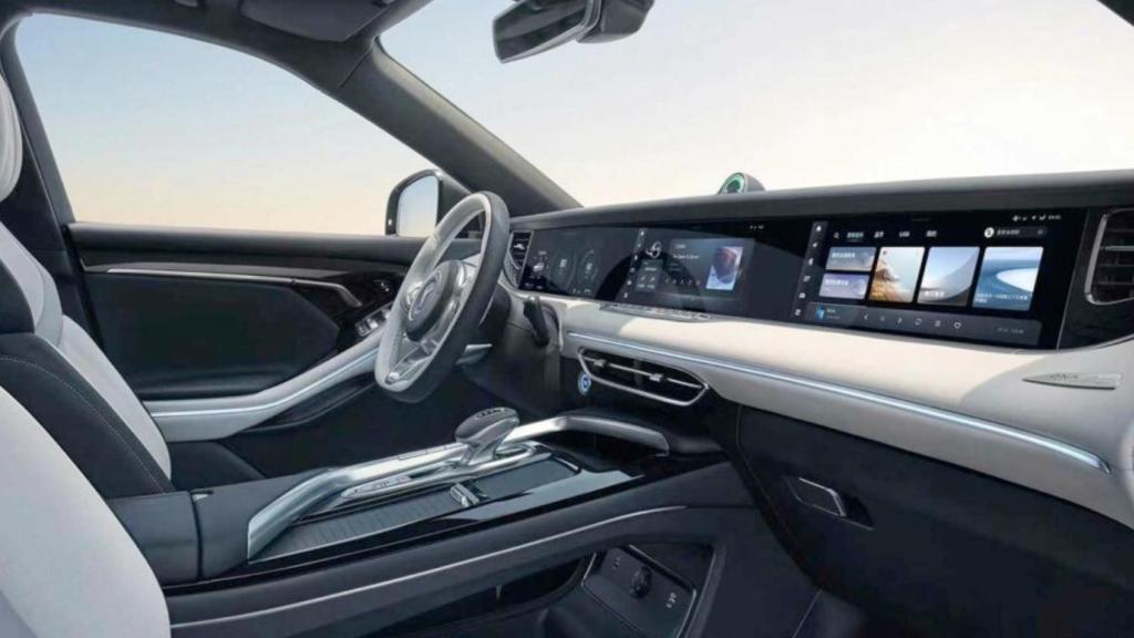 HarmonyOS Cockpit