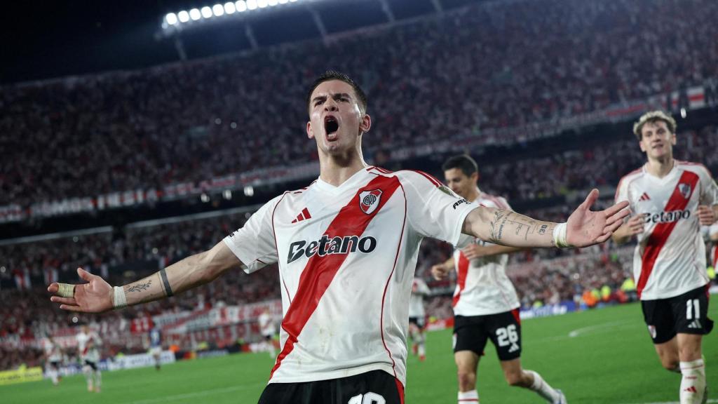 Franco Mastantuono celebrates the goal marked with River Plata against Independiente del Valle.