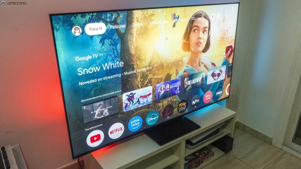 Televisor TCL 65C7K.