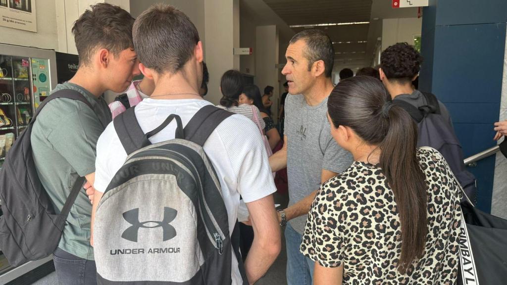 Los alumnos de Paiporta, antes de realizar la PAU.