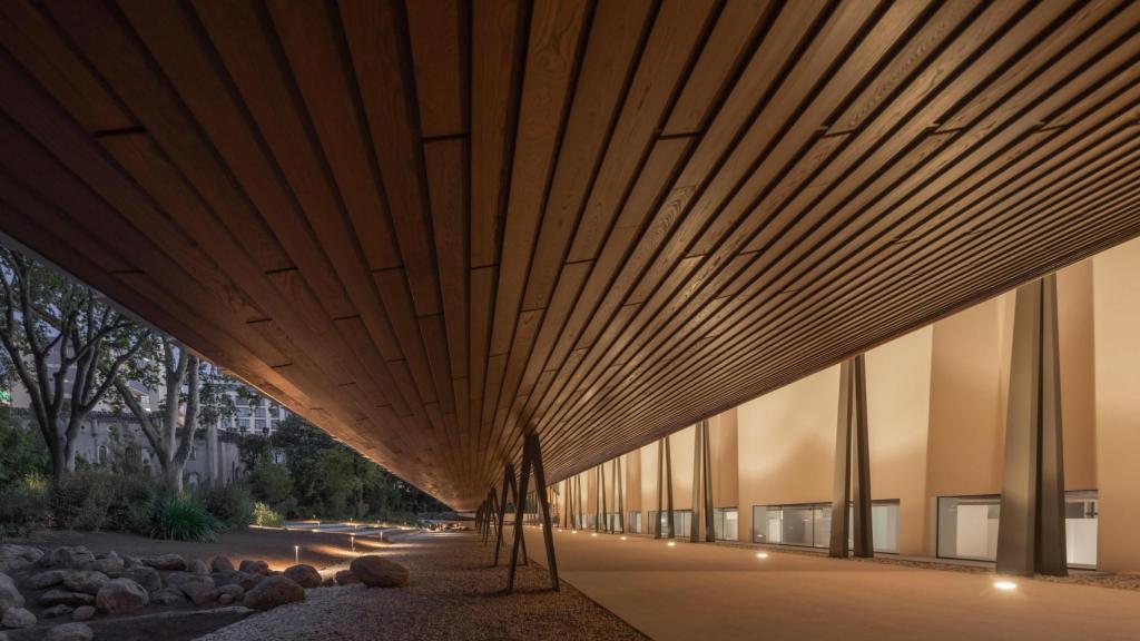 Vista exterior del nuevo Centro de Arte Moderno Gulbenkian. Foto: CAM ©Fernando Guerra