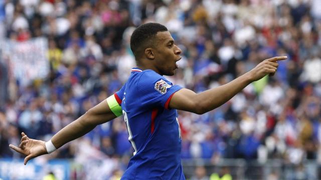 Mbappé celebra su tanto ante Alemania.