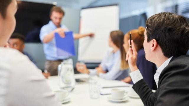 Estudiantes en un curso del Centro Papagayo de A Coruña.