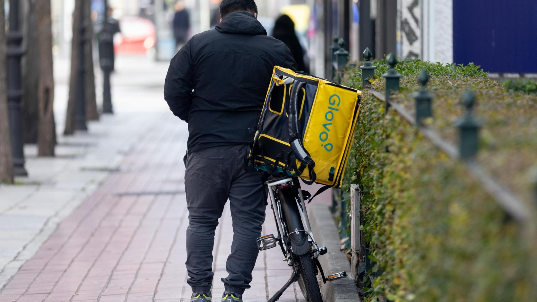 Un repartidor de Glovo.