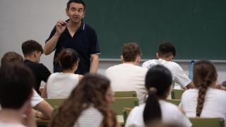 Un profesor de Madrid, tajante sobre el examen de Lengua y Literatura de Selectividad: “Tiene dificultad cero”