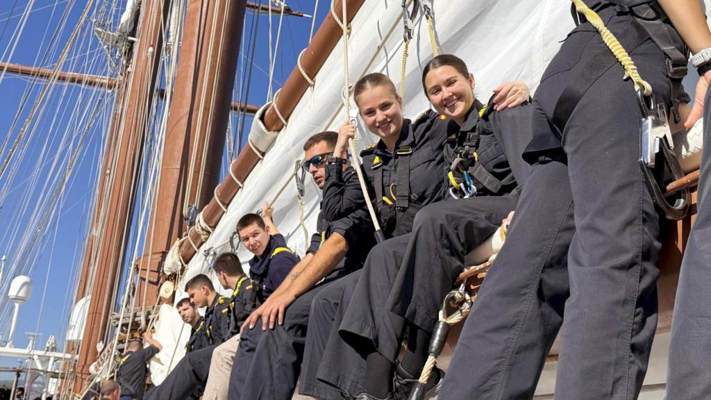Leonor, a bordo del buque Elcano.
