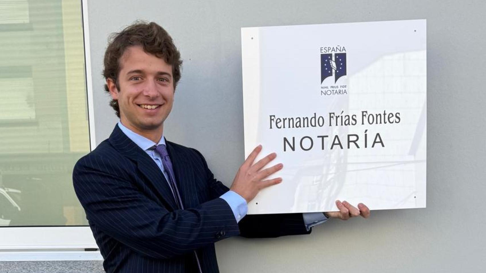  Don Fernando  Frías, notario a los 24 años con la nota más alta de la historia:  Salía a la calle cada 20 días y sólo una hora 