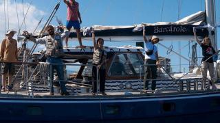 La activista Greta Thunberg y su tripulación a bordo del buque de ayuda Madleen, que zarpó del puerto italiano de Catania el 1 de junio para viajar a Gaza.