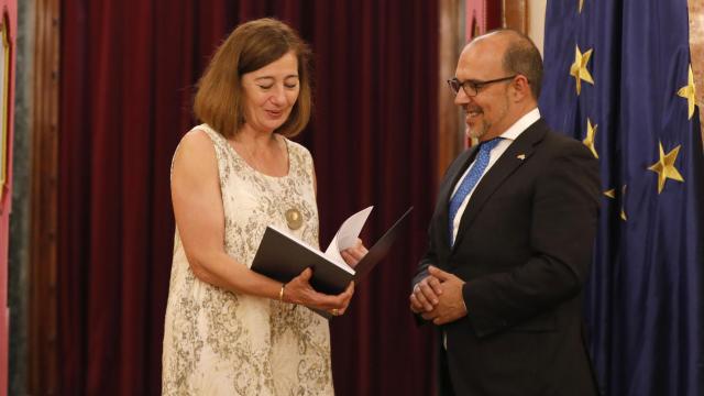 Entrega del Estatuto de Autonomía en el Congreso. Foto: Cortes CLM.