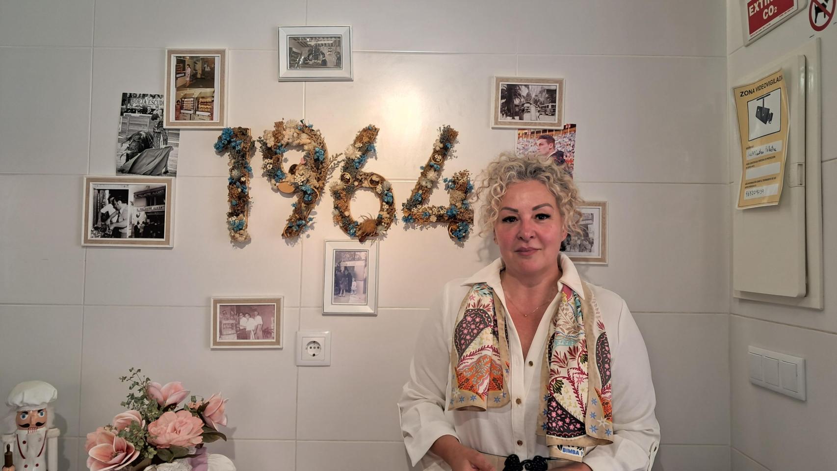 Anna Carretero Propietaria Del Primer Asador De Pollos De Alicante anna-carretero-propietaria-del-primer-asador-de-pollos-de-alicante