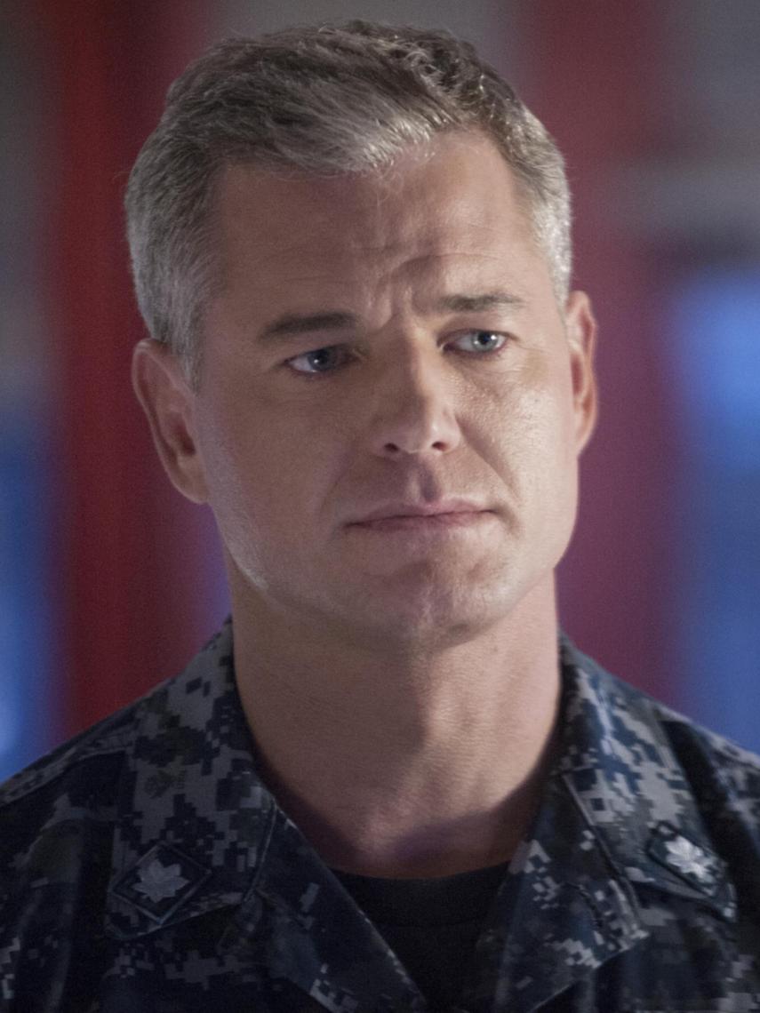 Eric Dane, desempeñando un papel.