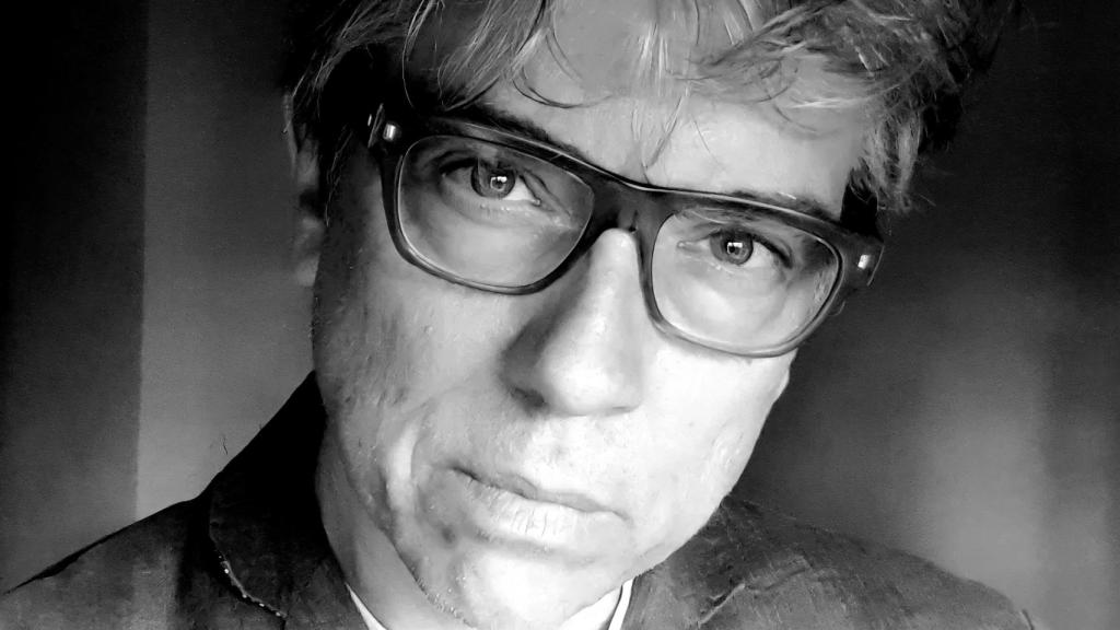 Julio Wallovits.