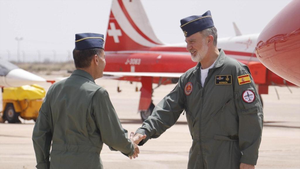 El Rey Felipe VI a su llegada a la Academia General del Aire y del Espacio en Murcia