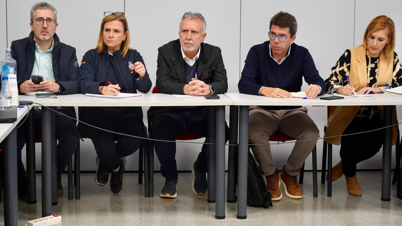 Imagen de la celebración de un Cecopi tras la dana. Eduardo Manzana / Europa Press