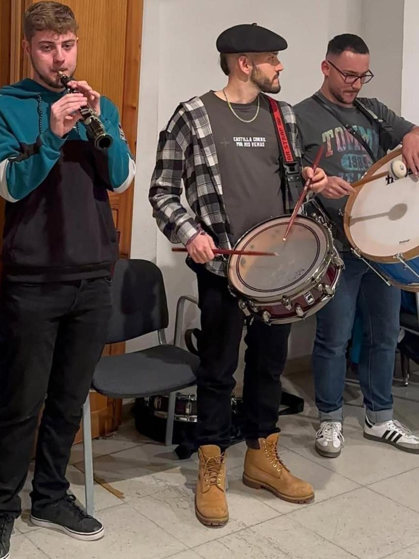 Diego Hernández en una fiesta de folklore
