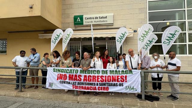 Última concentración contra las agresiones a médicos en Málaga.