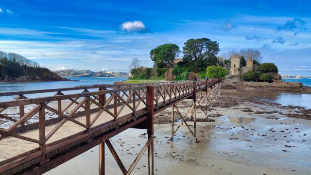 Castillo de Santa Cruz (Oleiros)