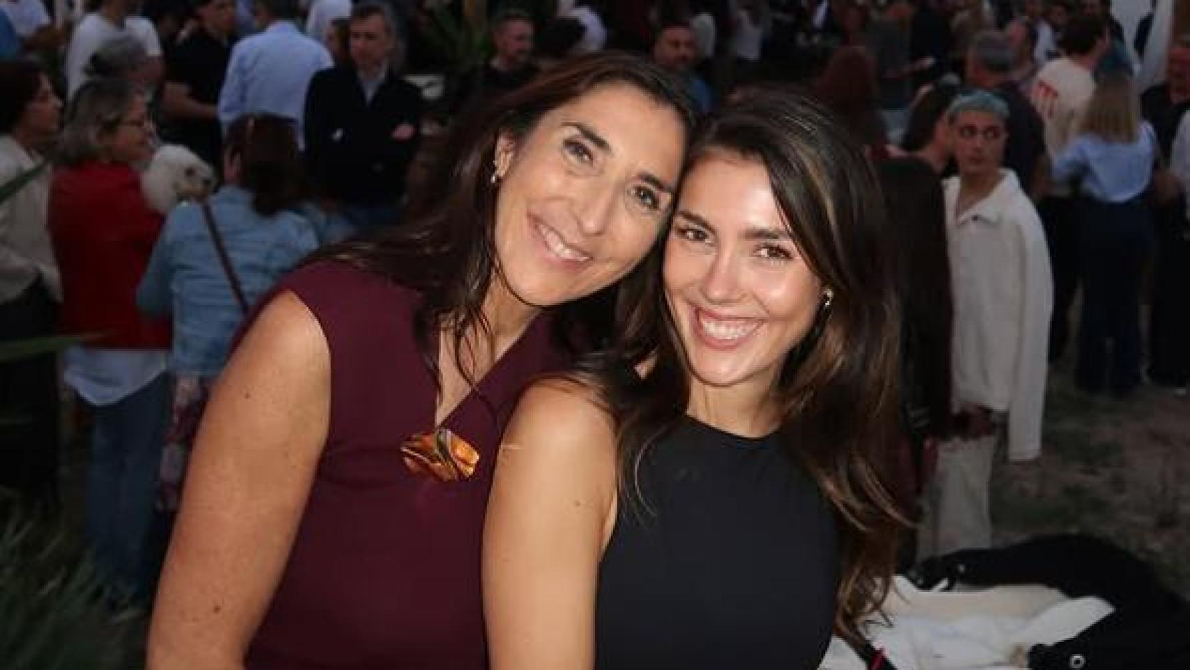 Paz Padilla y su hija Anna Ferrer.