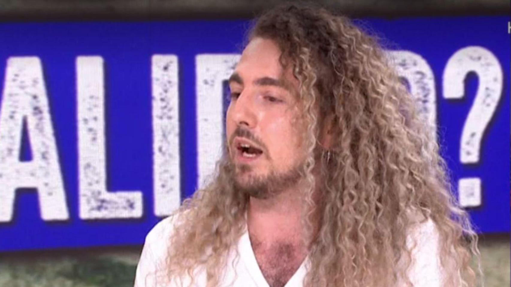 Manel, 27 años, técnico de farmacia y con un sueldo de 1.100 euros.