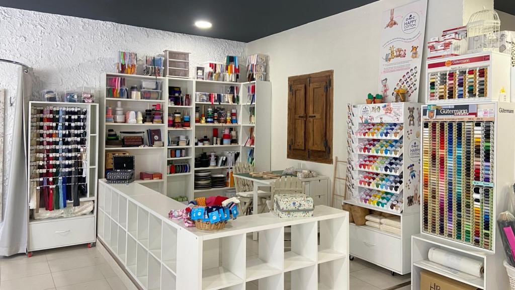 Interior de la mercería.