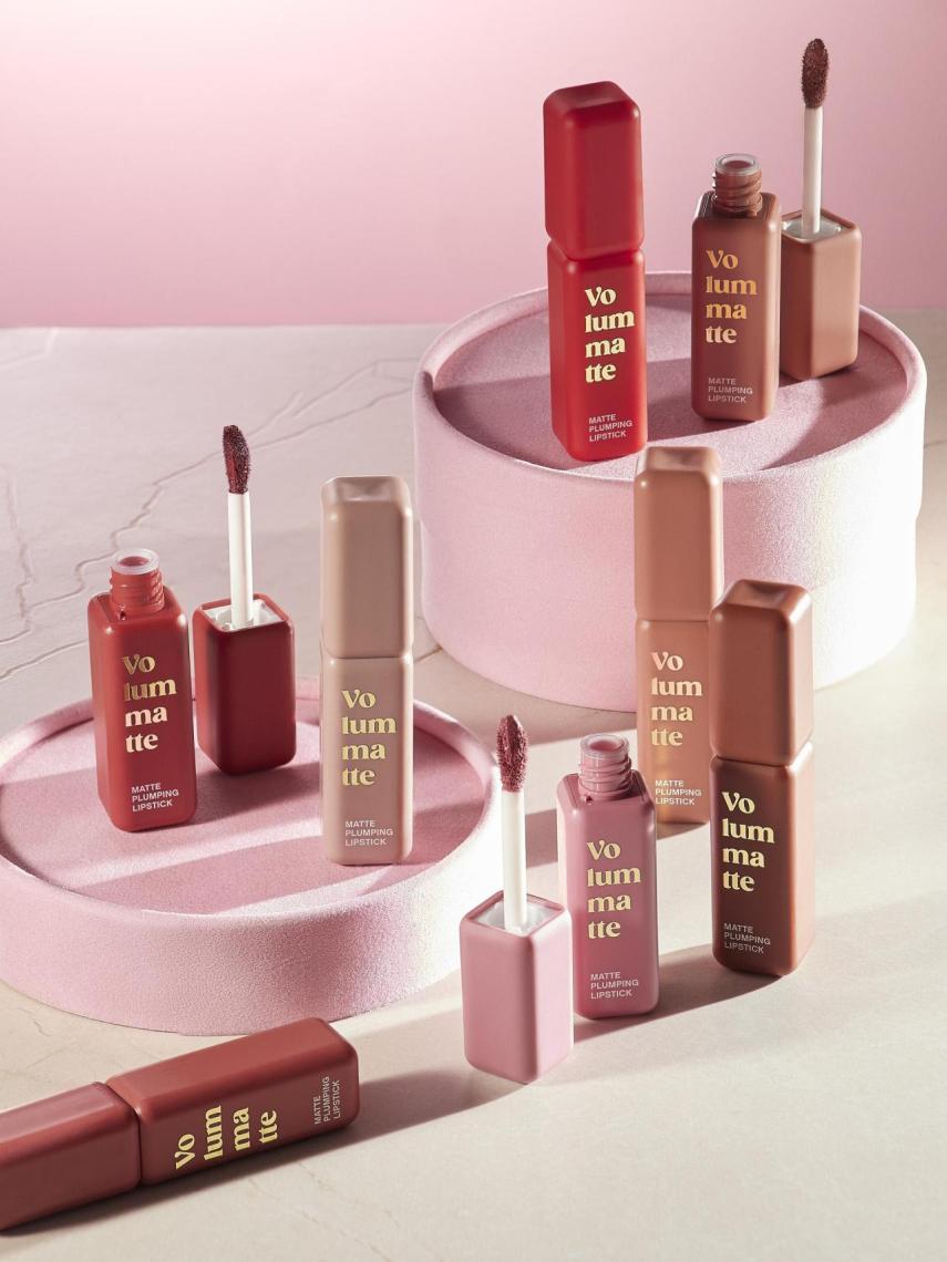 Vivienne Lipstick Sabó.
