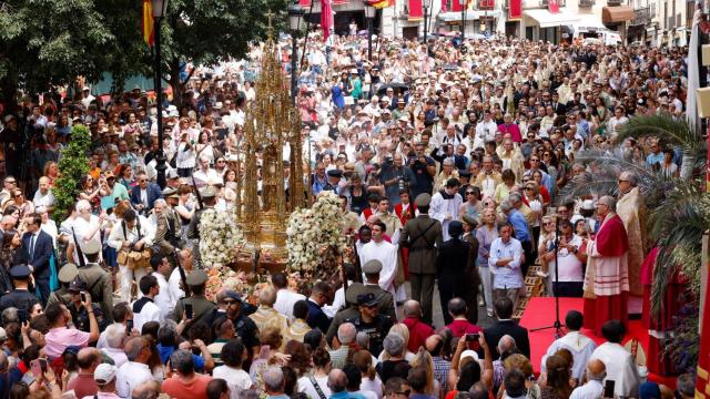 Momento de la llegada de la custodia a la plaza de Zocodover.