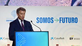 El presidente del PP, Alberto Núñez Feijóo, durante su intervención en el 11º Congreso de Empresa Familiar de Castilla y León, este viernes en el municipio vallisoletano de San Bernardo