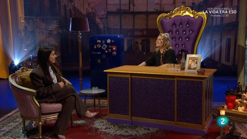 Dulceida y Henar Álvarez en 'Al cielo con ella'.