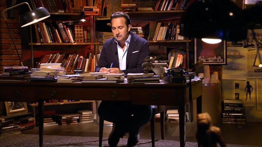 Iker Jiménez, en el cierre de 'Cuarto Milenio' este domingo.