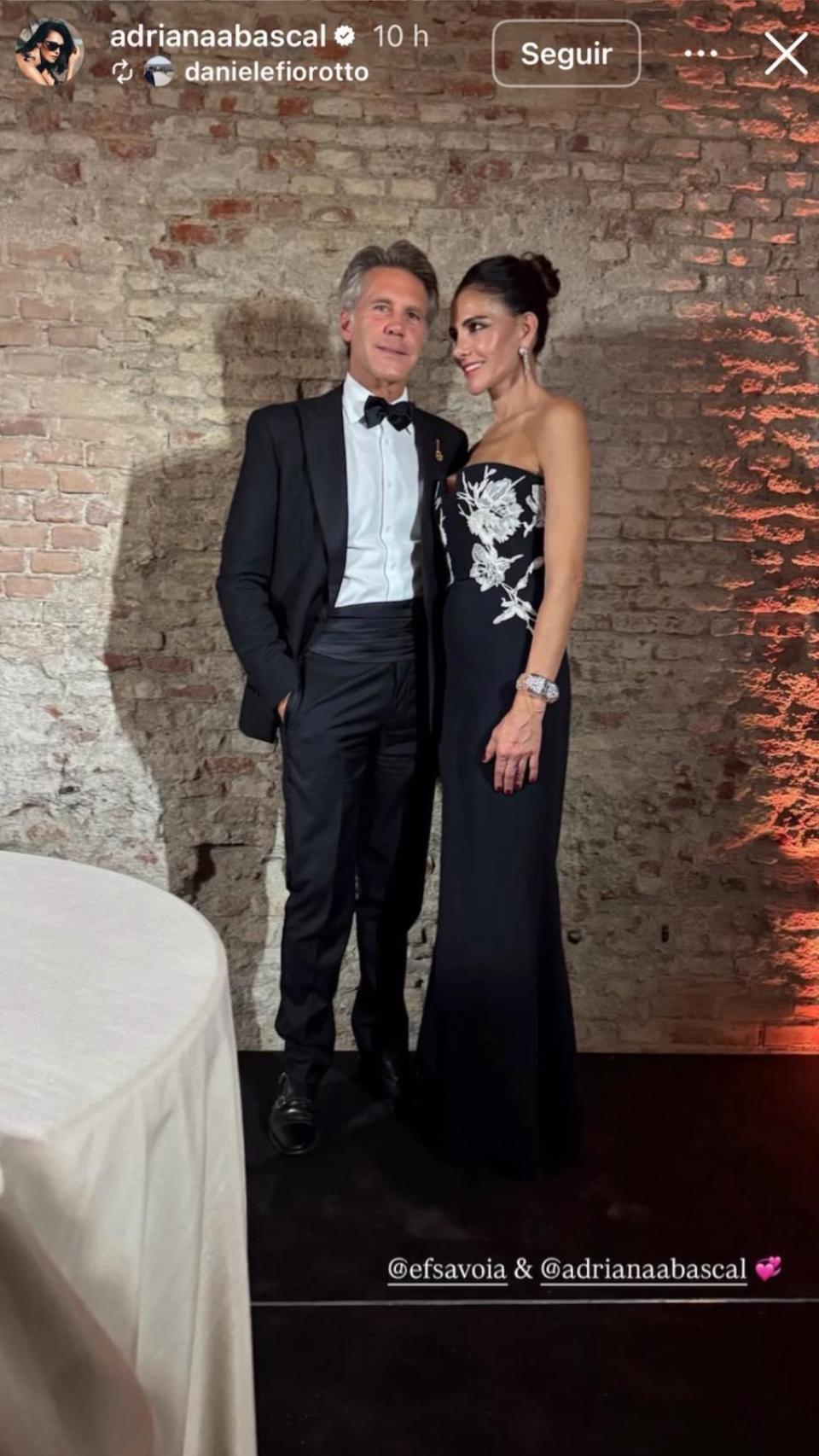 Manuel Filiberto de Savoya y Adriana Abascal, en una 'historia' de Instagram.