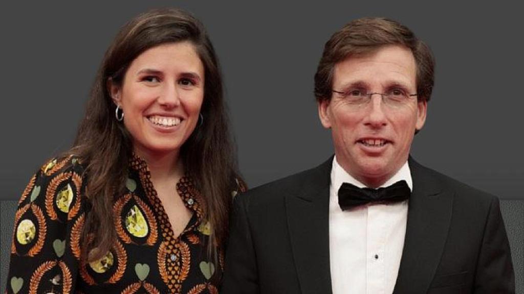 José Luis Martínez-Almeida y Teresa Urquijo en un acto en Madrid en abril de 2024.