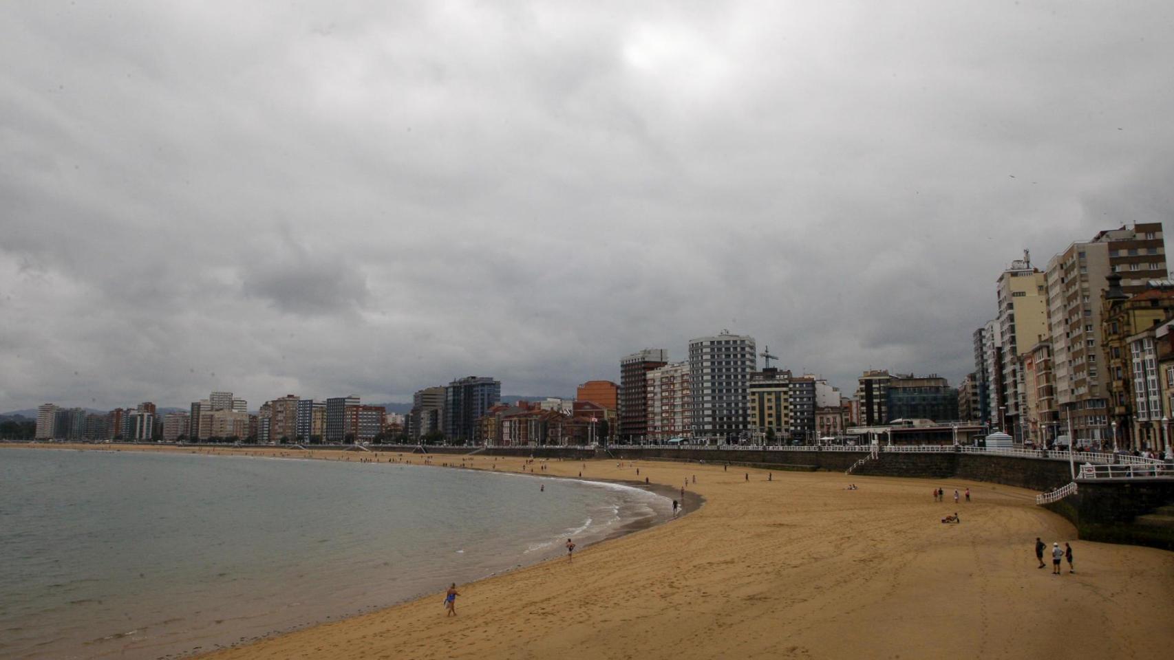 La Aemet alerta a España: llega una dana que dejará tormentas extremas, pedrisco y  supercélulas  en estas zonas