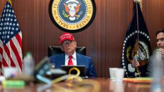 Donald Trump durante una reunión de situación sobre Irán en la Casa Blanca este fin de semana.