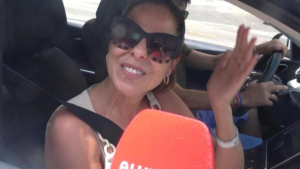 Pastora Soler, saliendo del hospital, este último lunes, día 23.