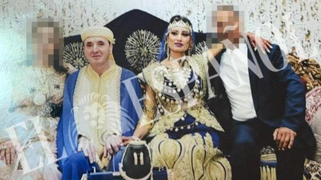 Paco junto a Imane, en Marruecos, durante su boda que se prolongó siete días.