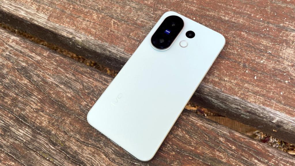 El VIVO X200 FE.