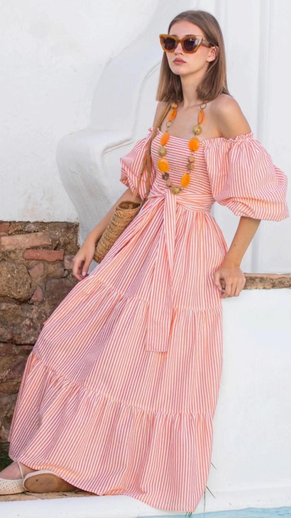 Vestido firme de la banda de Strena.