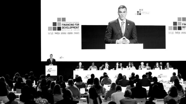 El presidente del Gobierno, Pedro Sánchez, participa en una mesa redonda en la Cumbre de la ONU.