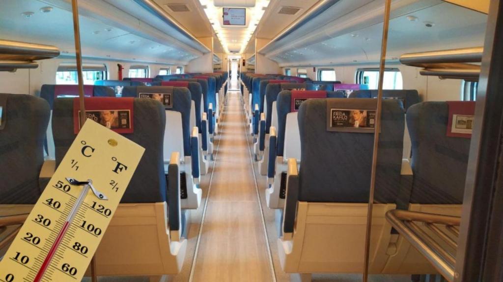 Termómetro en un tren de Renfe.